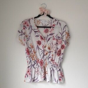 modern attraction White Floral Print V-neck Top w/ Smock Waistband